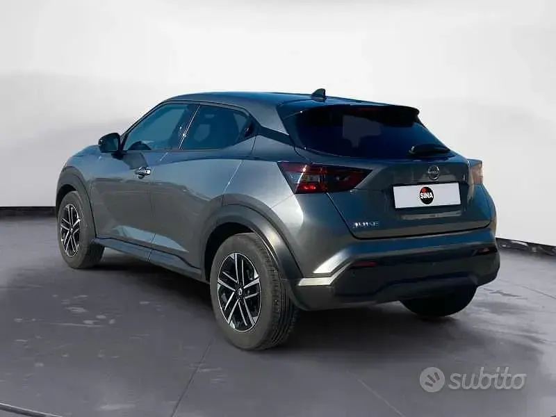 Usata Nissan Juke N-Connecta 114 CV (83 kW) 2025 Grigio SUV
