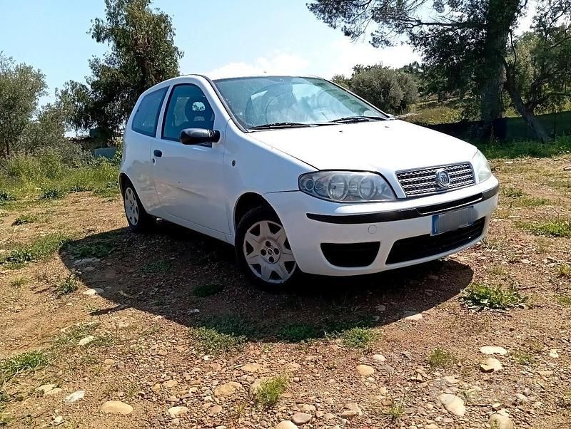 Usata Fiat Punto 2003 Bianco Utilitaria