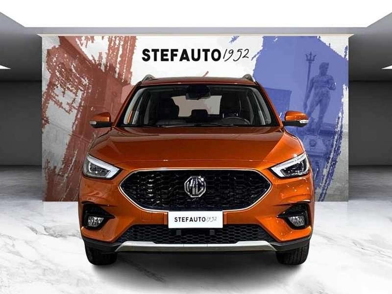 Usata MG ZS Luxury 106 CV (77 kW) 2024 Arancione SUV