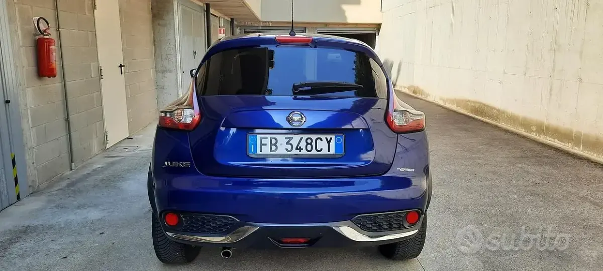 Usata Nissan Juke 115 CV (84 kW) 2015 Bluazzurro SUV
