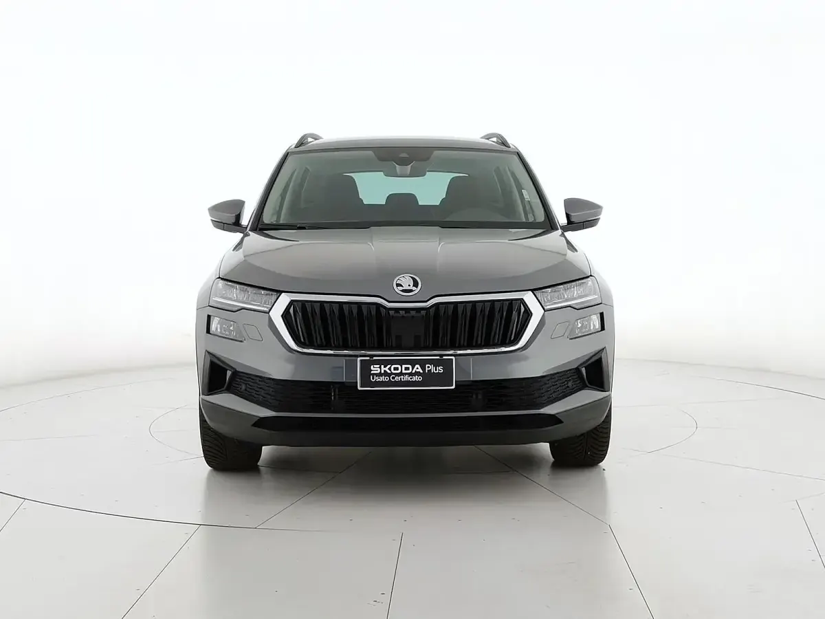Usata Skoda Karoq Executive 150 CV (110 kW) 2025 Grigio SUV