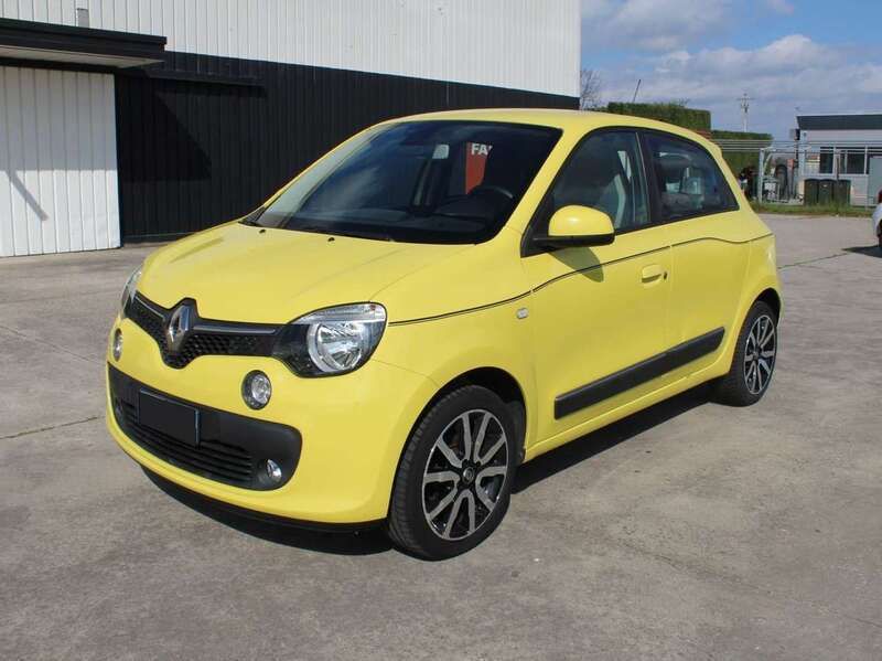 Usata Renault Twingo SE 71 CV (52 kW) 2014 Giallo Utilitaria