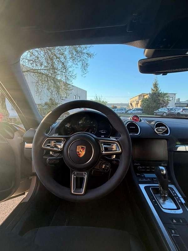 Usata Porsche 718 300 CV (220 kW) 2018 Grigio Coupé