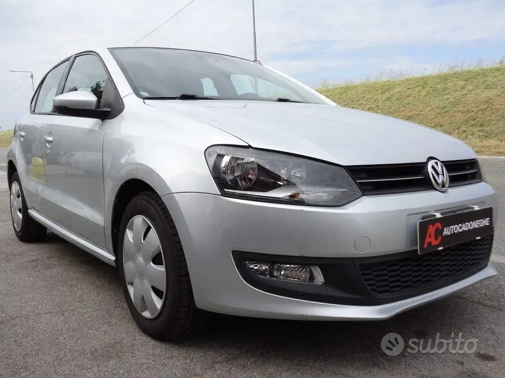 Usata VW Polo 75 CV (55 kW) 2013 Grigio Utilitaria