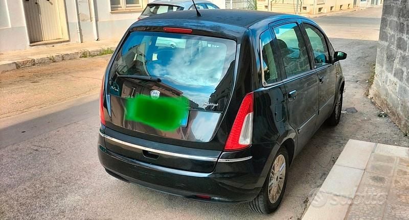 Usata Lancia Musa 2008 Nero Monovolume