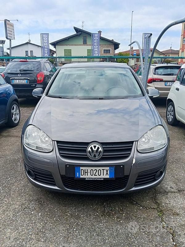 Usata VW Golf V GT 170 CV (125 kW) 2007 Grigio Berlina