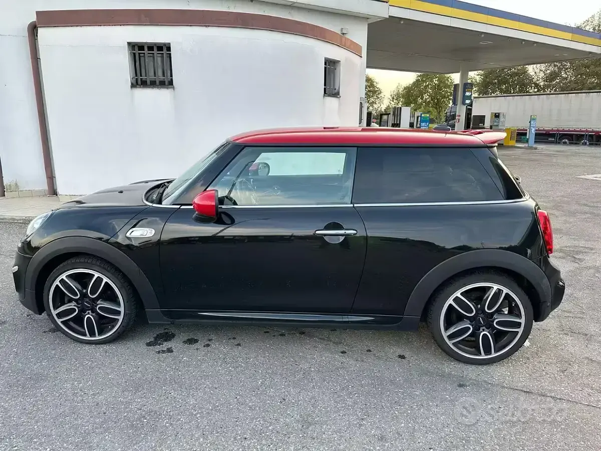 Usata Mini Cooper S Coupé 192 CV (141 kW) 2018 Nero Coupé