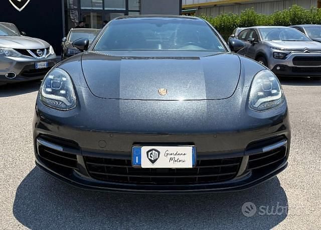 Usata Porsche Panamera 421 CV (309 kW) 2017 Nero Berlina