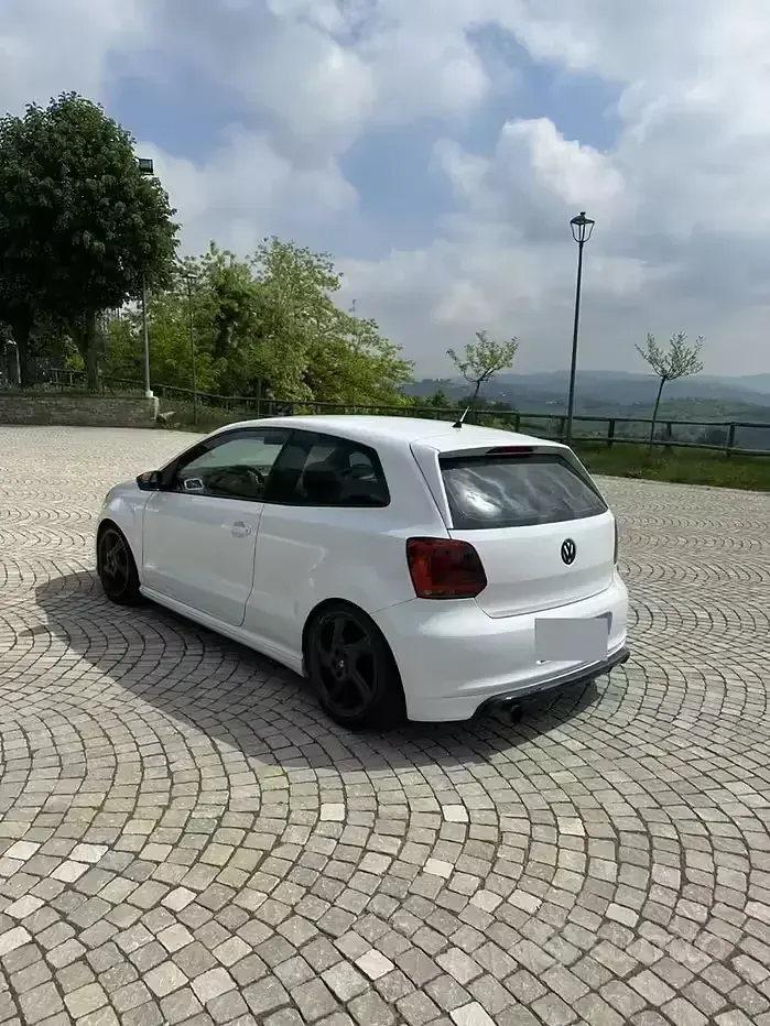 Usata VW Polo 75 CV (55 kW) 2011 Bianco Utilitaria