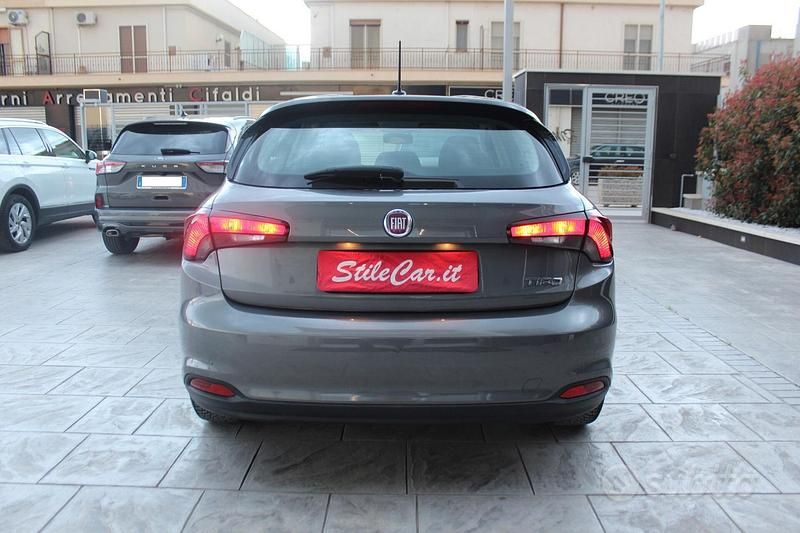 Usata Fiat Tipo Business 95 CV (69 kW) 2020 Grigio Berlina