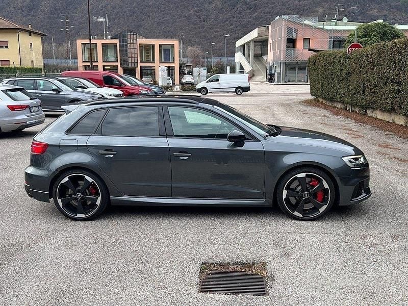 Usata Audi RS3 Ambiente 400 CV (294 kW) 2019 Grigio Berlina