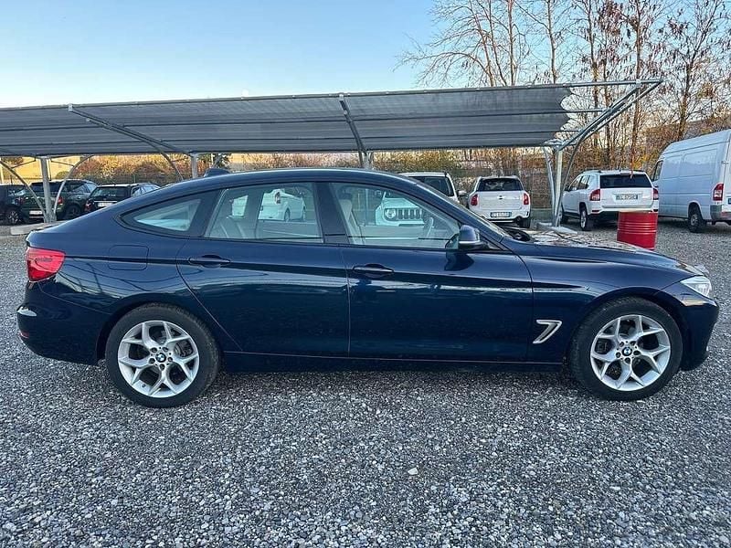 Usata BMW 318 Gran Turismo 143 CV (105 kW) 2013 Blu/azzurro Berlina