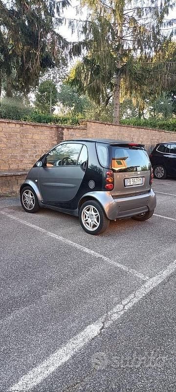 Usata 2006 Smart ForTwo Coupé Coupé | 3000 € - Immagine 1/3