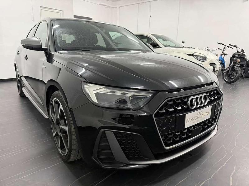 Usata Audi A1 Sportback Ambiente 200 CV (147 kW) 2019 Utilitaria