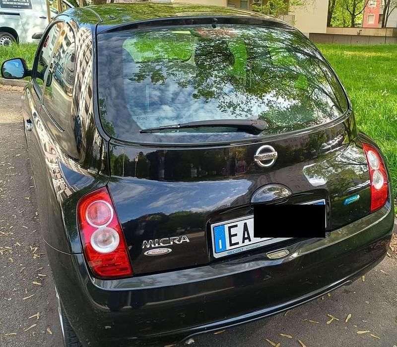 Usata Nissan Micra N-TEC 80 CV (58 kW) 2010 Nero Utilitaria