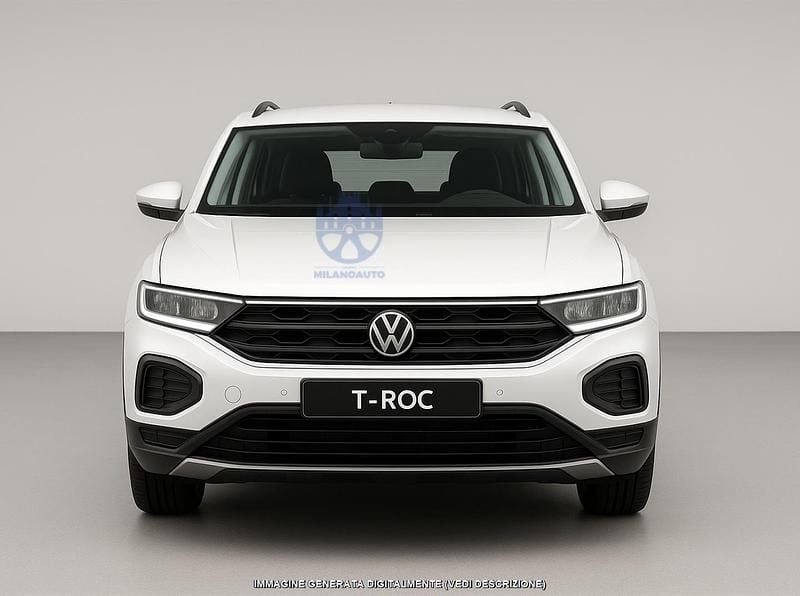 Usata VW T-Roc Move 110 CV (80 kW) 2024 Bianco SUV