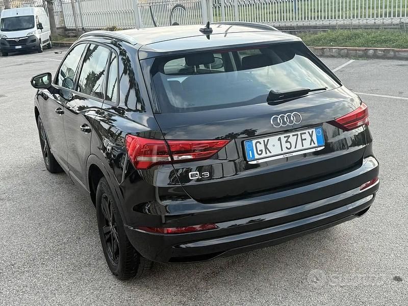 Usata Audi Q3 Business Plus 150 CV (110 kW) 2022 Nero SUV
