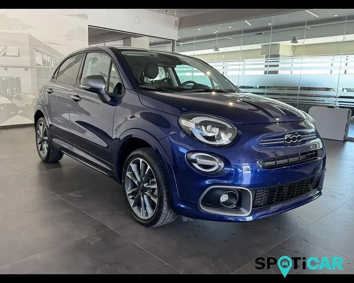 Usado Fiat 130 Sport 131 HP (96 kW) 2024 Azul SUV