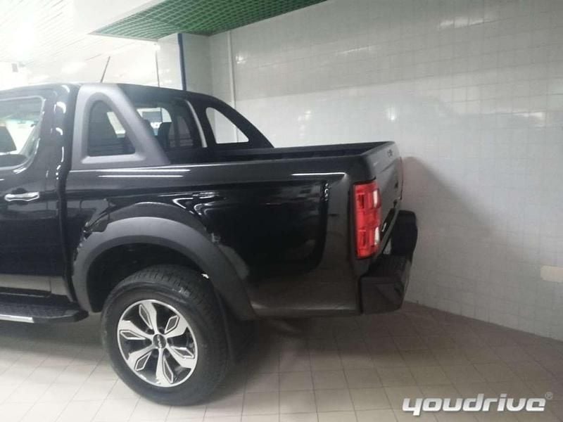 Nuova EVO Cross 4 139 CV (102 kW) 2025 Nero Pick-up