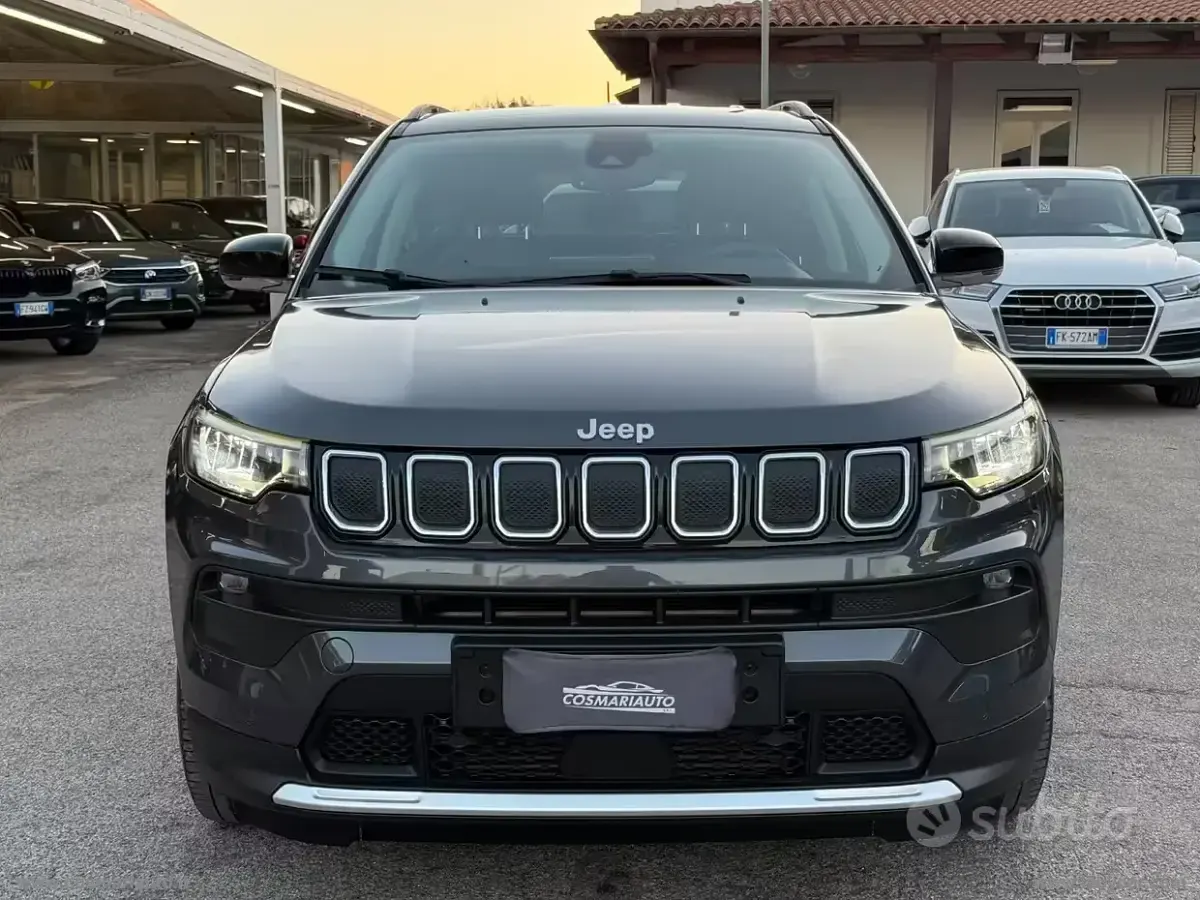 Usata Jeep Compass Limited 131 CV (96 kW) 2022 Grigio SUV