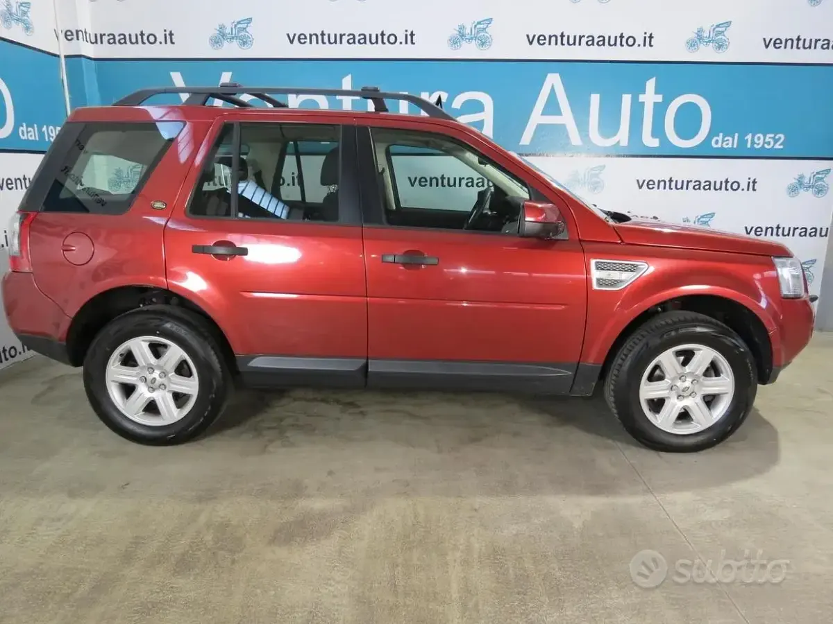 Usata Land Rover Freelander 2 S 160 CV (117 kW) 2010 Rosso SUV