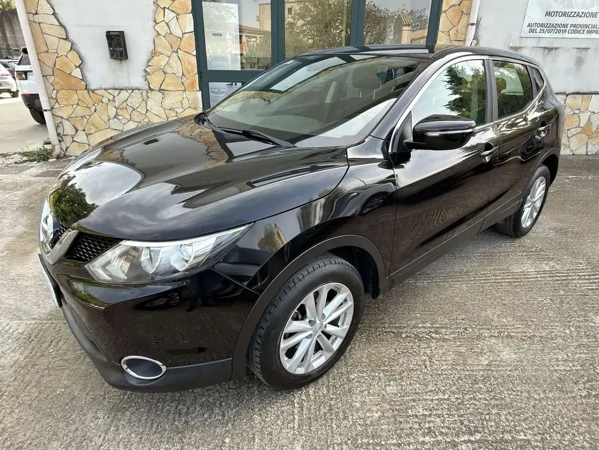 Usata Nissan Qashqai Acenta 110 CV (80 kW) 2014 Nero SUV