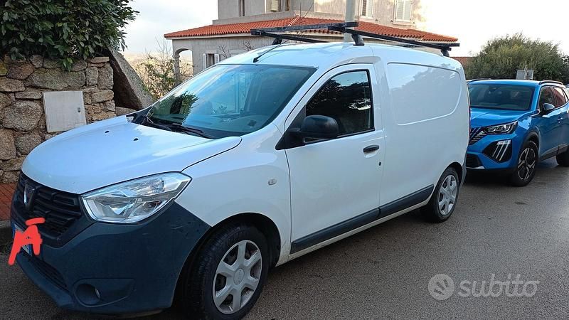 Usata Dacia Dokker 95 CV (69 kW) 2019 Monovolume