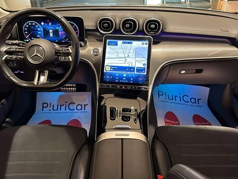 Usata Mercedes C220 AMG line 200 CV (147 kW) 2023 Grigio Station wagon