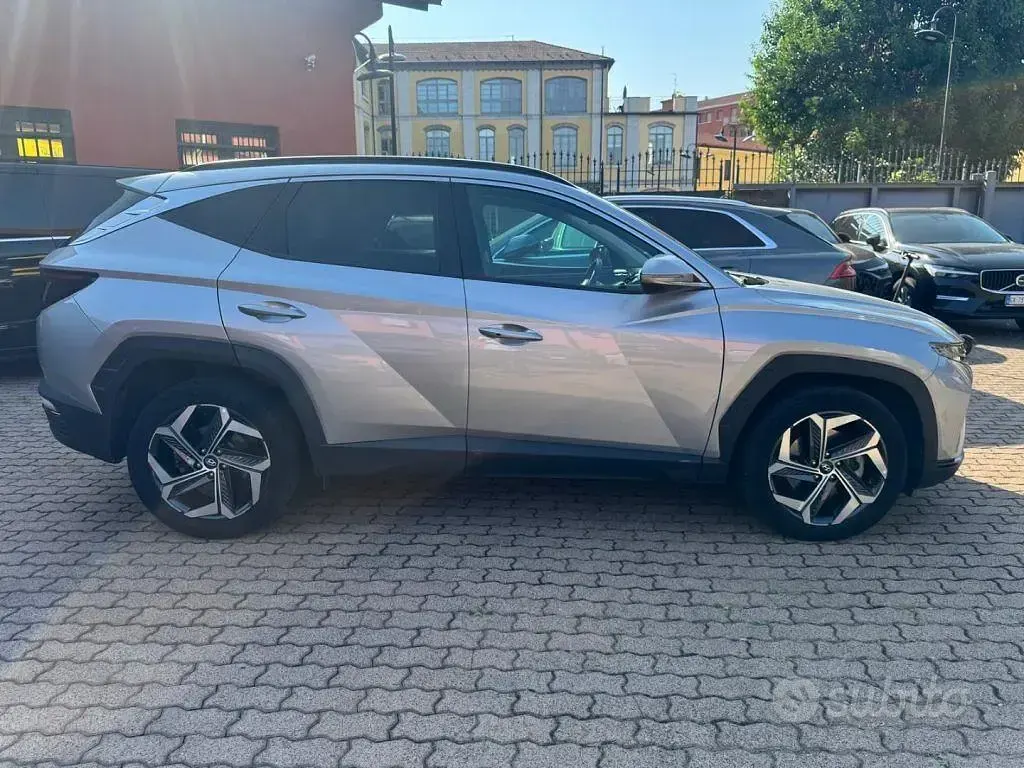 Usata Hyundai Tucson 179 CV (131 kW) 2023 Grigio SUV