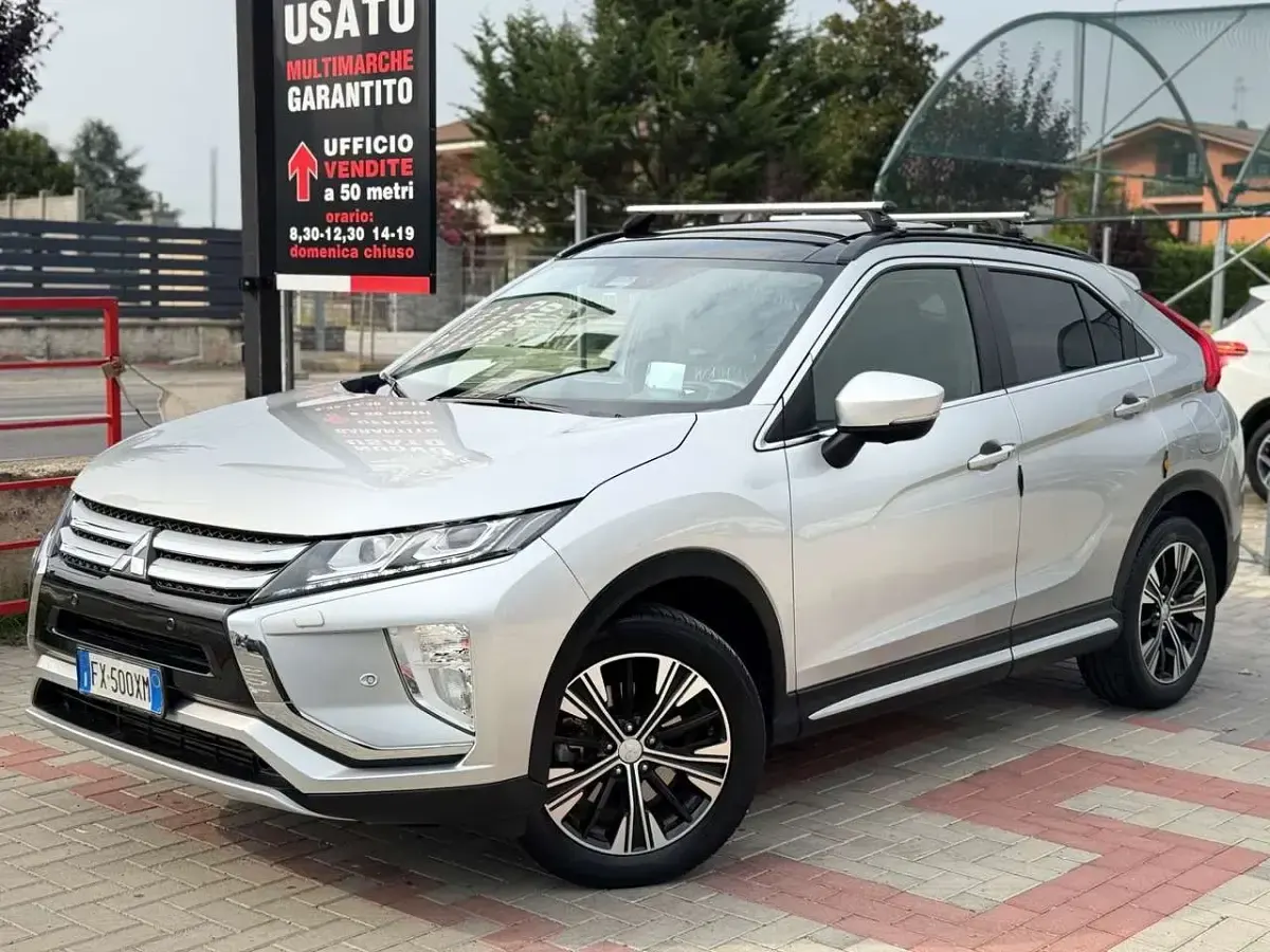 Usata Mitsubishi Eclipse Cross Instyle 163 CV (119 kW) 2019 Argento SUV