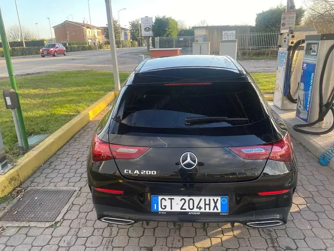 Usata Mercedes CLA200 Shooting Brake AMG Line Premium 163 CV (119 kW) 2024 Nero Station wagon