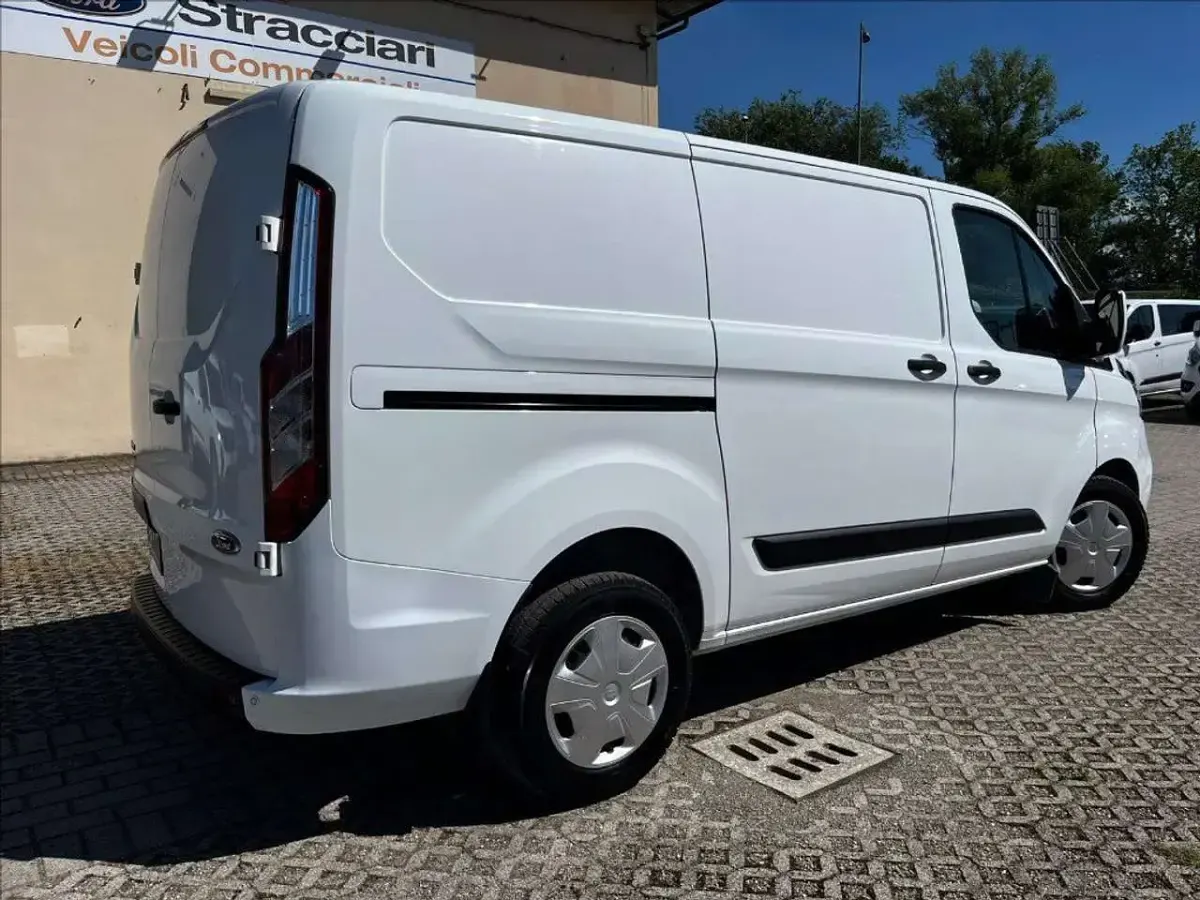 Usata Ford Transit Custom Trend 131 CV (96 kW) 2021 Bianco pastello Furgone