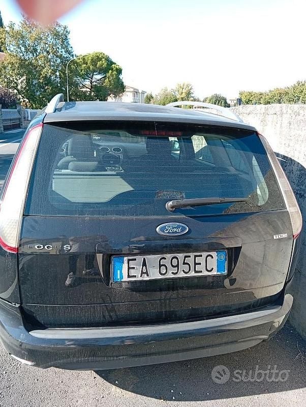Usata Ford Focus 90 CV (66 kW) 2009 Nero Station wagon