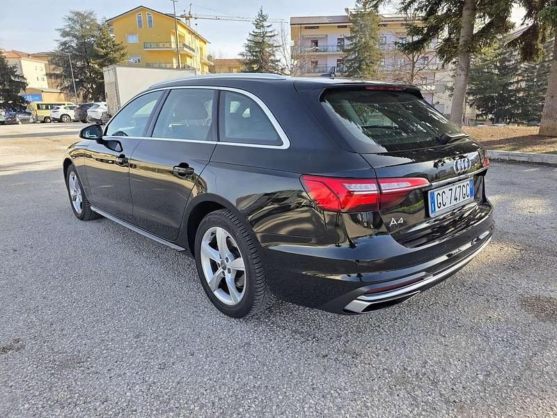 Usata Audi A4 Advanced 136 CV (100 kW) 2020 Nero Station wagon
