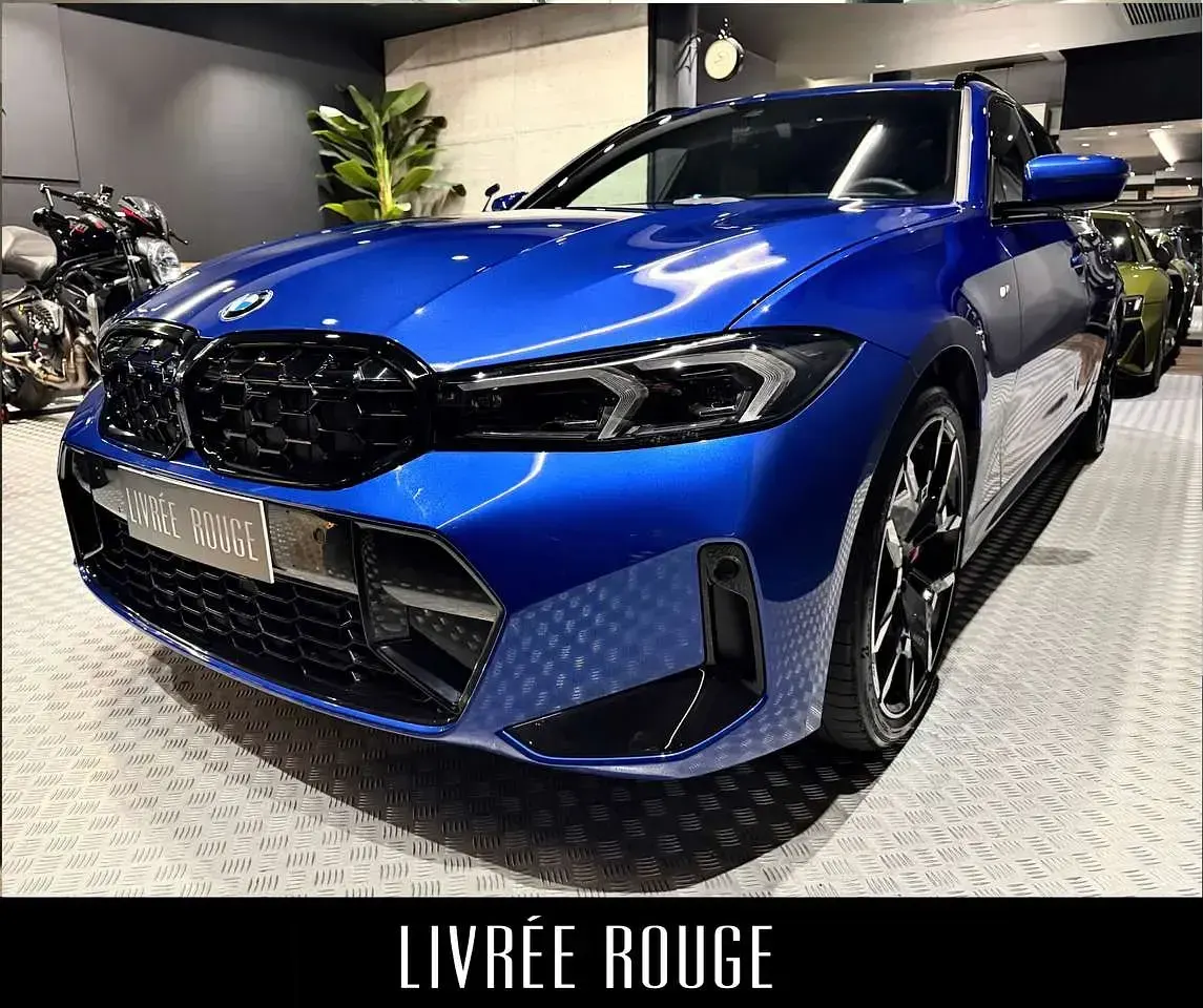 Usata BMW 330 M Sport 286 CV (210 kW) 2025 Blu/azzurro Station wagon