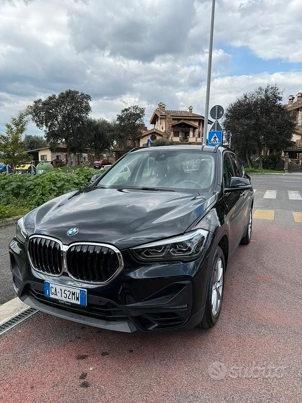 Usata BMW X1 Advantage 140 CV (102 kW) 2020 Nero SUV