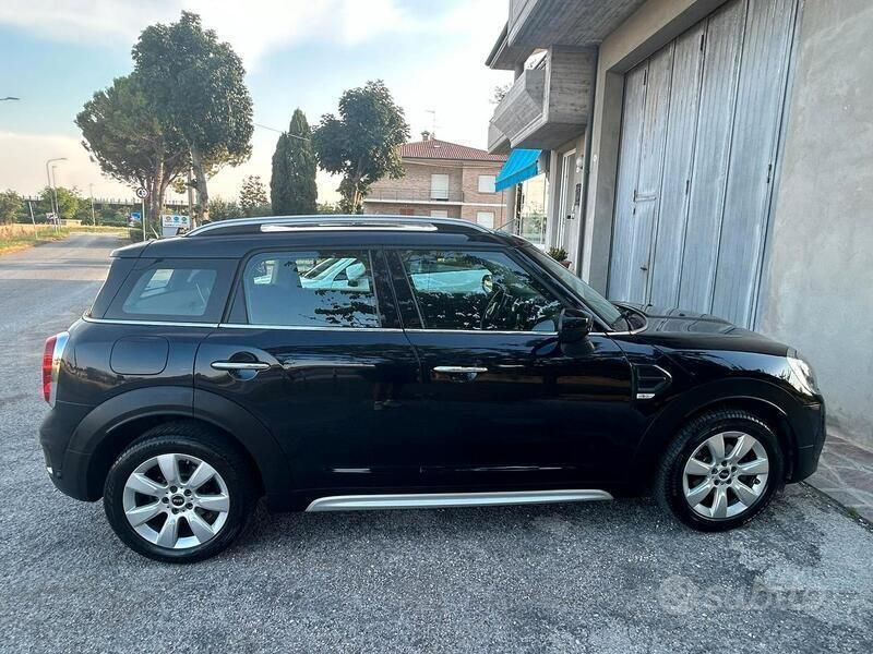 Usata Mini Countryman 136 CV (100 kW) 2020 Blu/azzurro SUV
