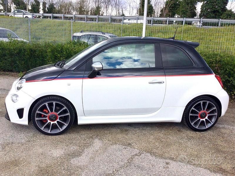 Usata Abarth 595 Turismo 165 CV (121 kW) 2021 Bianco Utilitaria