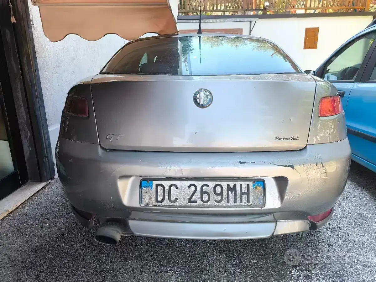 Usata Alfa Romeo GT 150 CV (110 kW) 2006 Coupé