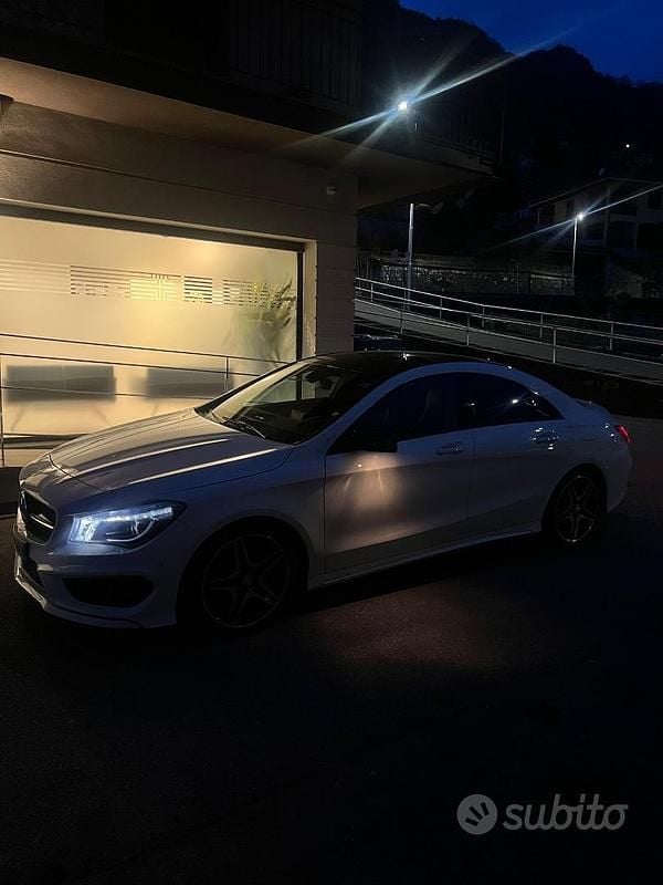 Usata Mercedes CLA220 170 CV (125 kW) 2013 Bianco Berlina