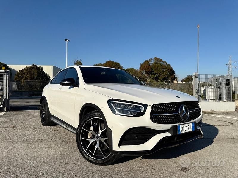 Usata Mercedes GLC220 Premium 194 CV (142 kW) 2021 Bianco Coupé