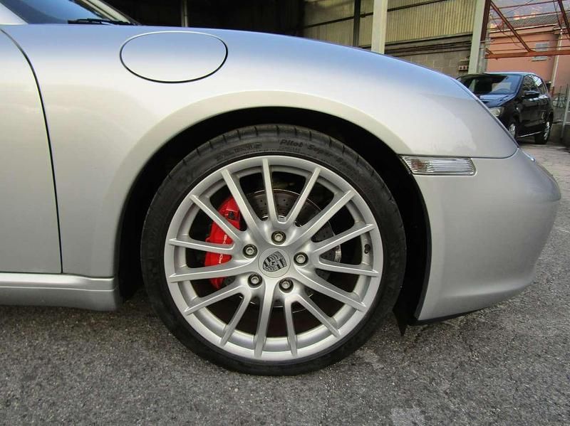 Usata Porsche Boxster 295 CV (216 kW) 2007 Argento metallizzato Cabrio