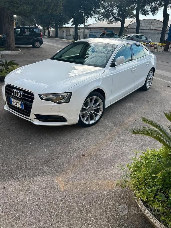 Usata Audi A5 177 CV (130 kW) 2012 Bianco Coupé