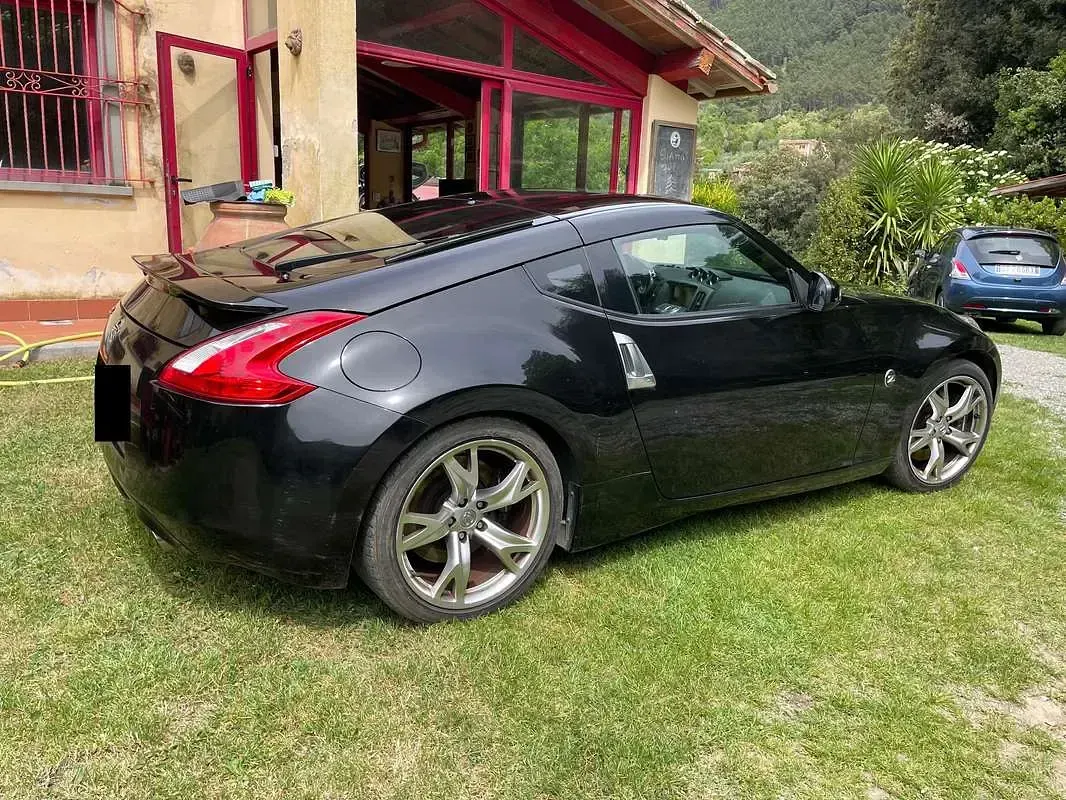 Usata Nissan 370Z 331 CV (243 kW) 2010 Nero Coupé