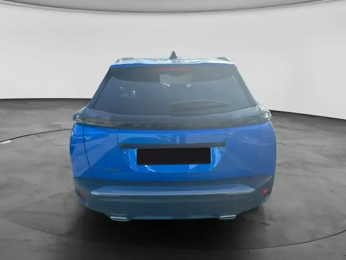Usata Peugeot 2008 Allure 100 CV (73 kW) 2025 Blu SUV