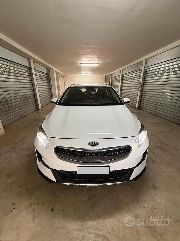 Usata Kia XCeed Style 116 CV (85 kW) 2020 Bianco SUV