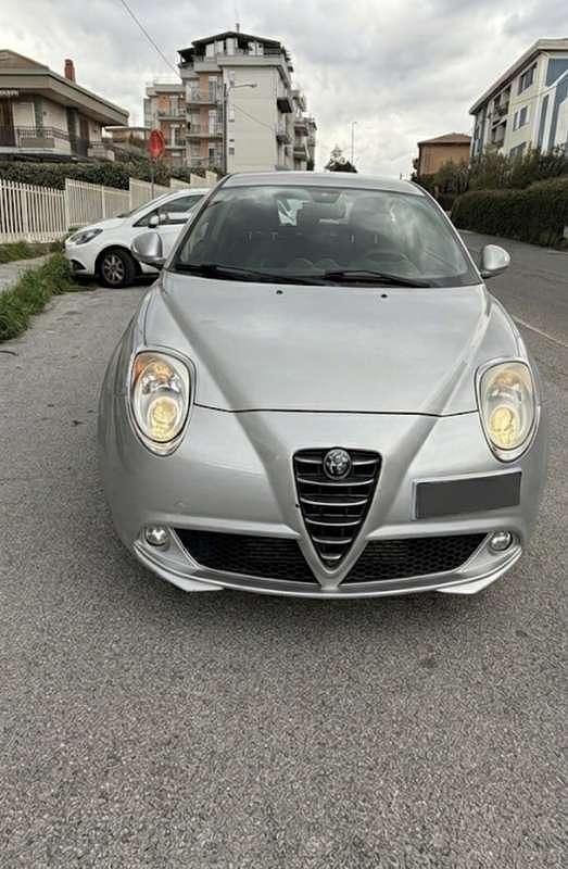 Usata Alfa Romeo MiTo Distinctive 120 CV (88 kW) 2011 Utilitaria