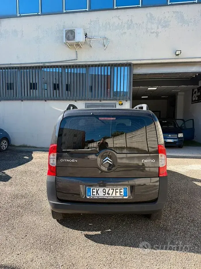 Usata Citroën Nemo XTR 75 CV (55 kW) 2011 Nero Monovolume