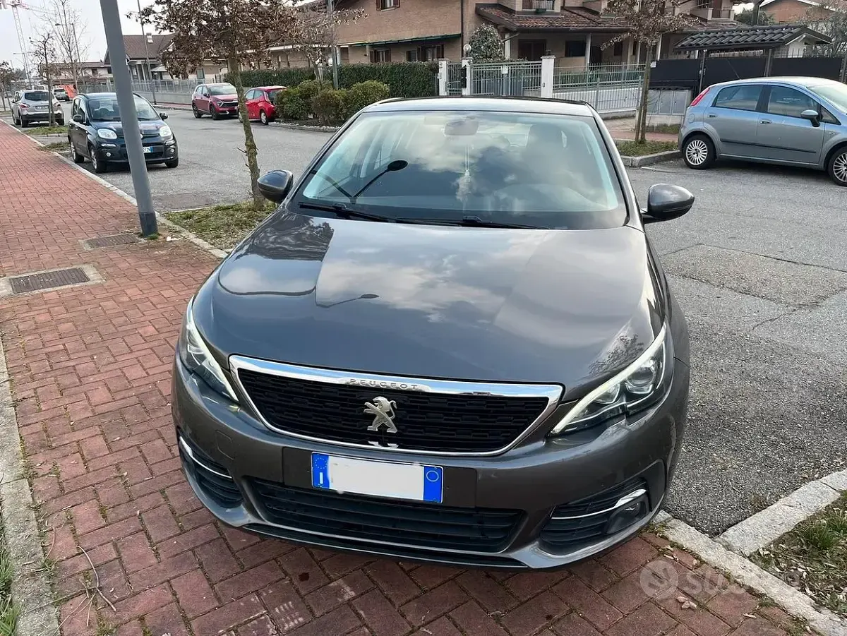 Usata Peugeot 308 116 CV (85 kW) 2018 Grigio Berlina