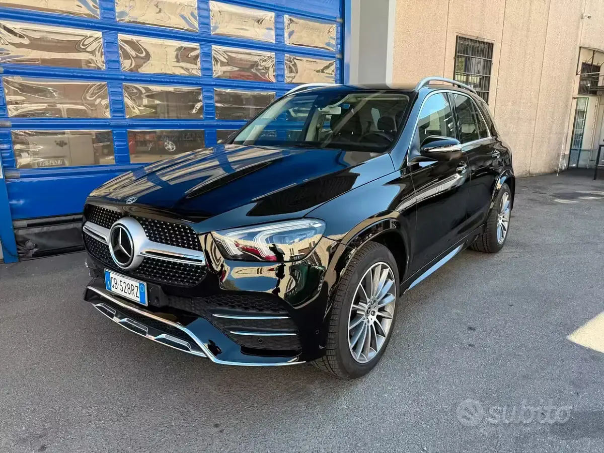 Usata Mercedes GLE300 Premium 245 CV (180 kW) 2020 Nero ossidiana metallizzato SUV